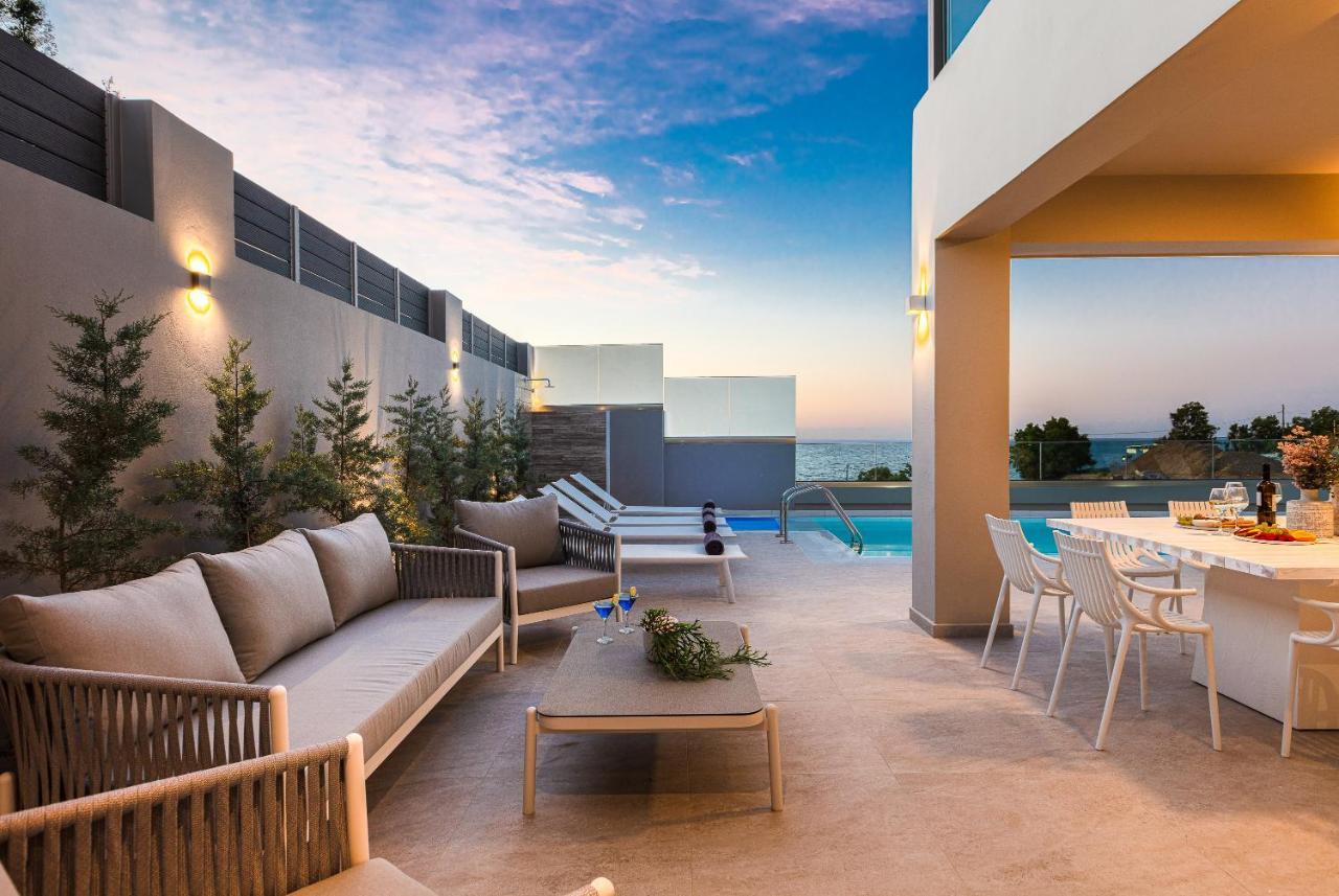 Lagoon Seaside Villa, Sumptuous Retreat,By Thinkvilla Pánormos Extérieur photo