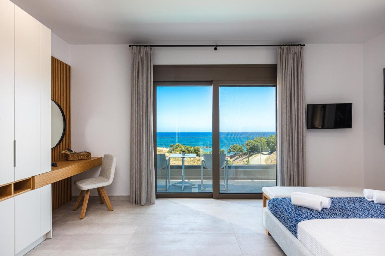 Lagoon Seaside Villa, Sumptuous Retreat,By Thinkvilla Pánormos Extérieur photo