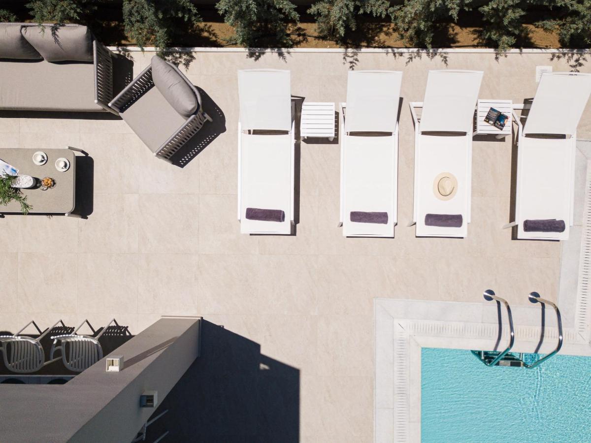 Lagoon Seaside Villa, Sumptuous Retreat,By Thinkvilla Pánormos Extérieur photo