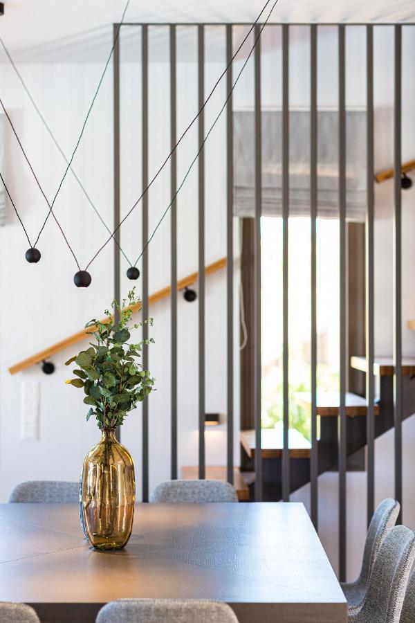 Lagoon Seaside Villa, Sumptuous Retreat,By Thinkvilla Pánormos Extérieur photo